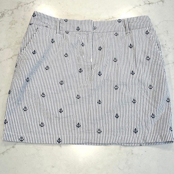 British Khaki Dresses & Skirts - British Khaki Seersucker Mini Skirt Womens 8 Blue White Nautical Striped Anchor